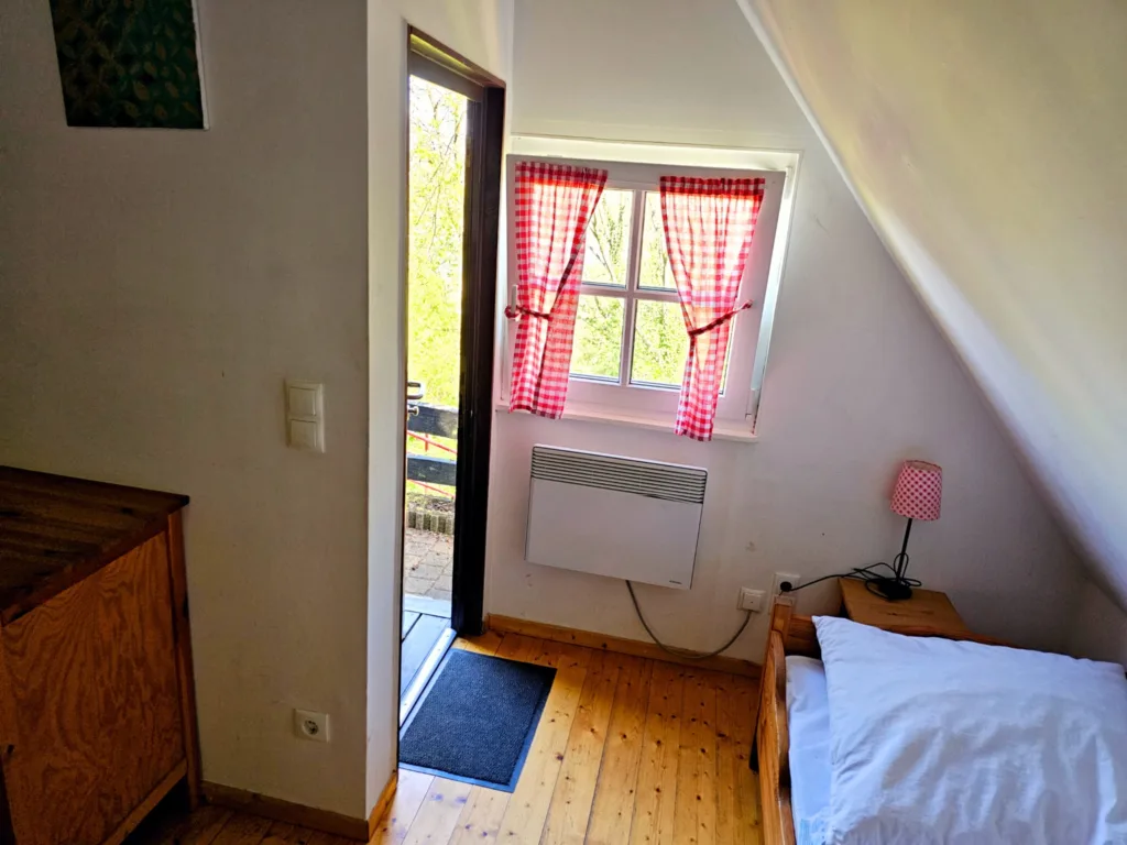 Zimmer im Eifeldorf